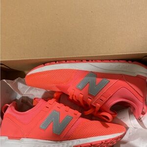 New balance orange new never wore